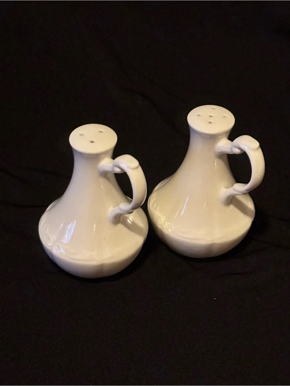 Vintage All White Meakin Salt & Pepper Shakers.